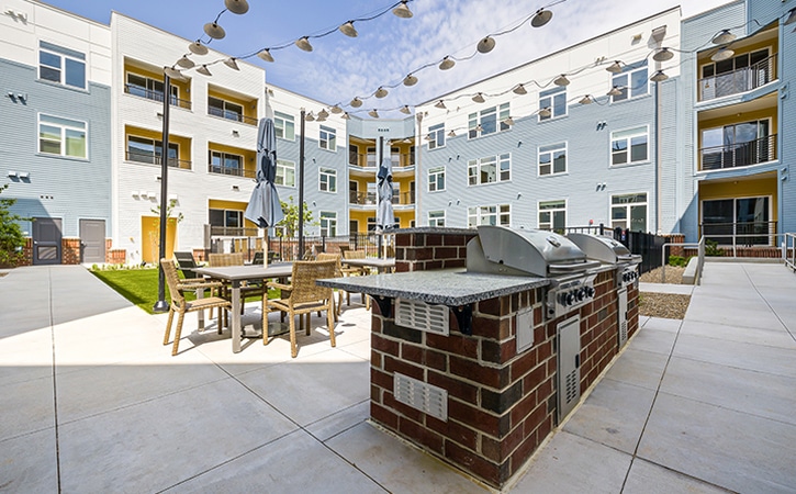 The Edition on Oberlin Raleigh NC Apartment Homes and Townhomes Grilling Stations